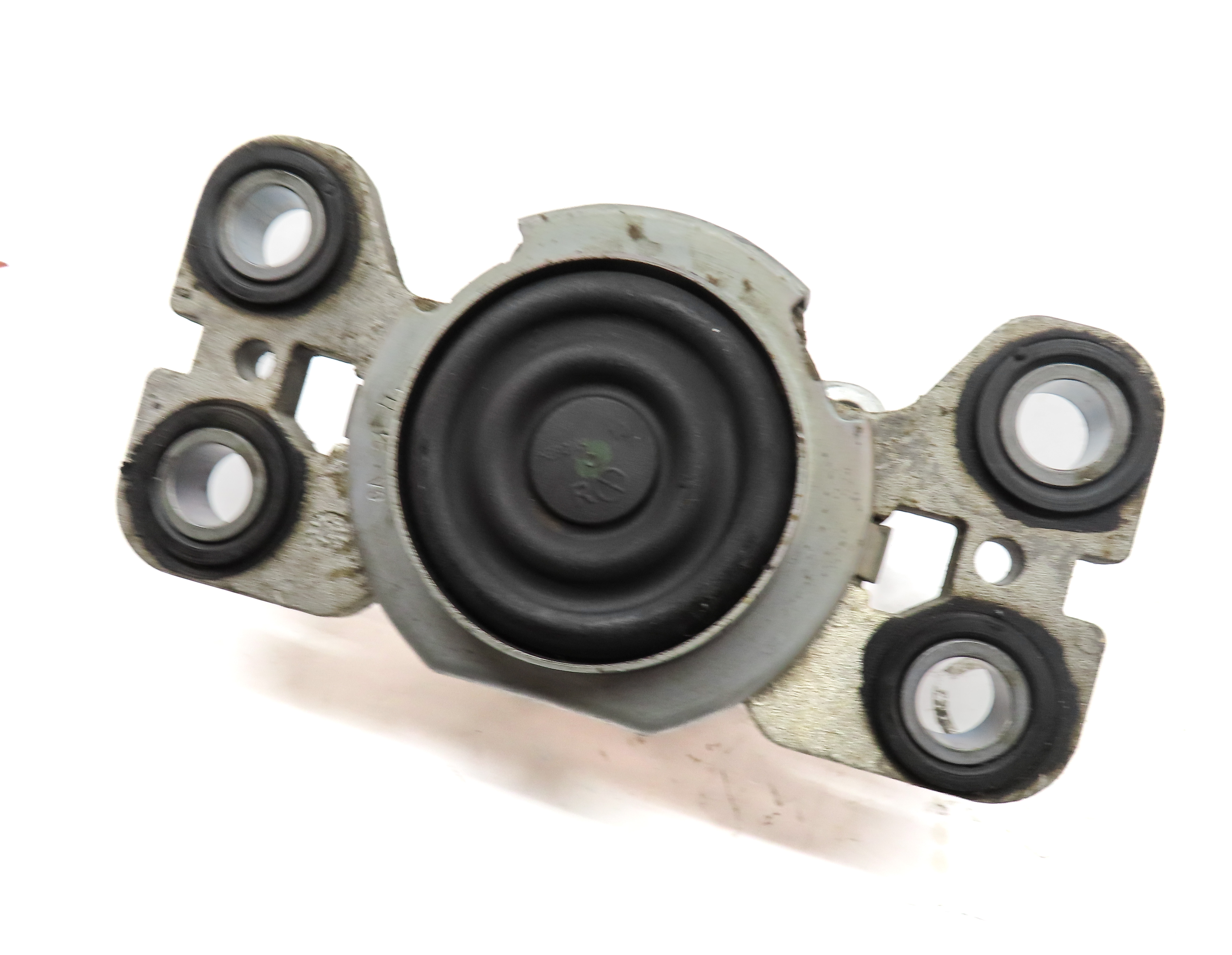 2016 RANGE ROVER EVOQUE (L538) 2.0L TURBO REAR AUTO TRANSMISSION MOUNT BRACKET — exact item pictured